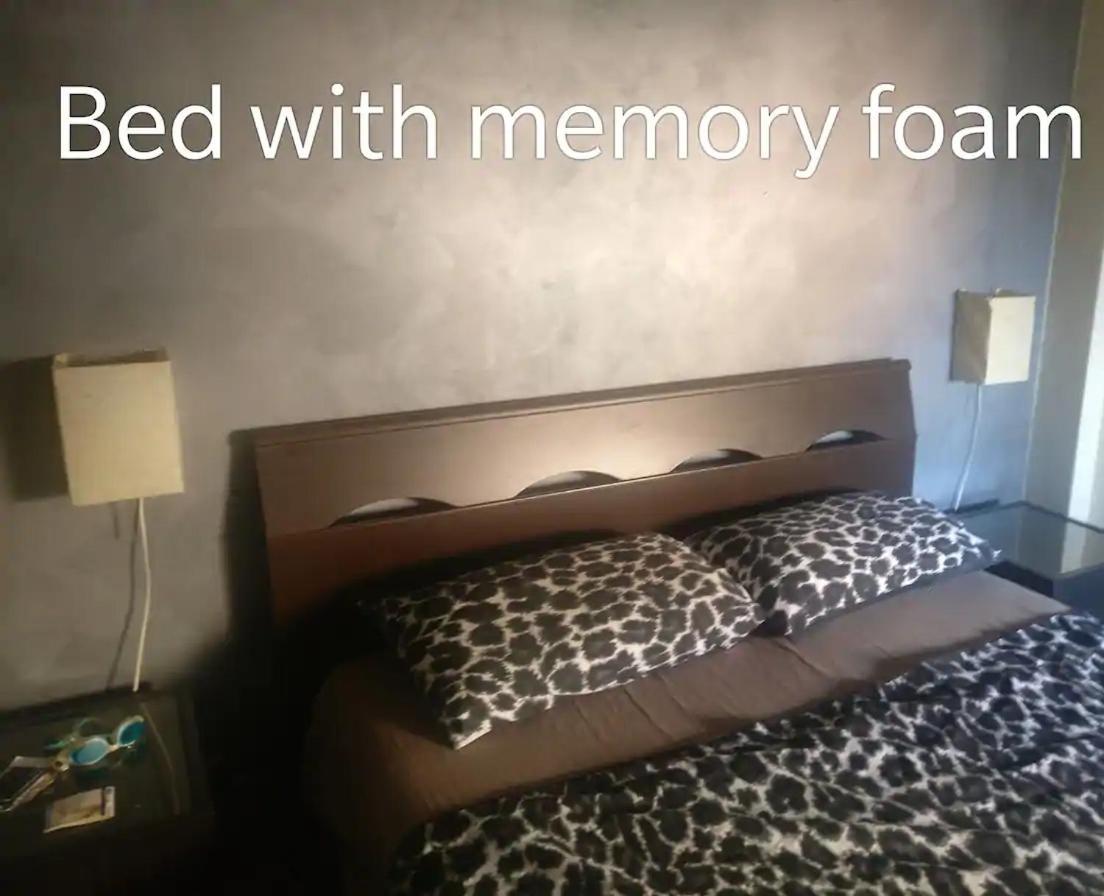 House Of Fly With Sea View, Front The Beach سافونا المظهر الخارجي الصورة