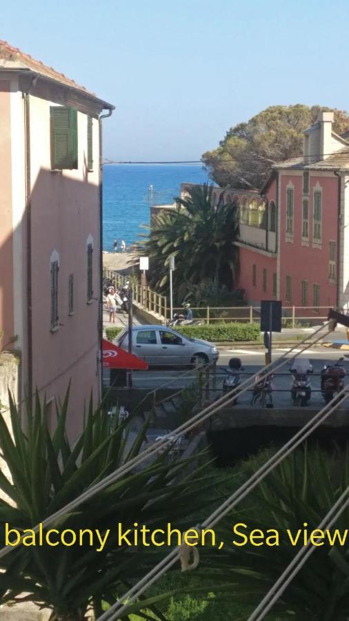 House Of Fly With Sea View, Front The Beach سافونا المظهر الخارجي الصورة